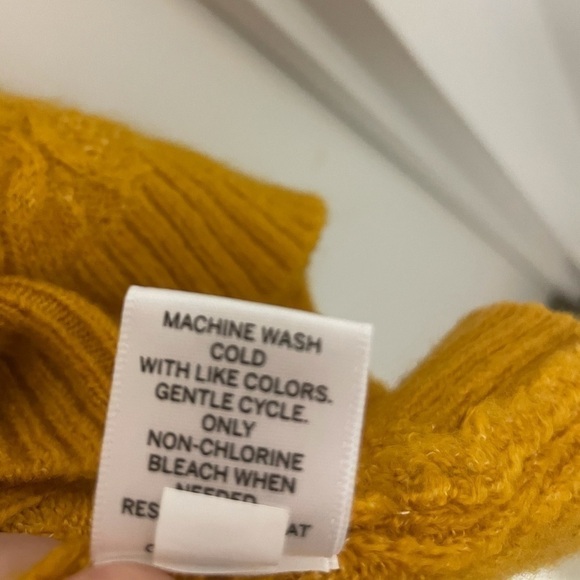 𝅺dress Barn Orange Sweater - Picture 11 of 11